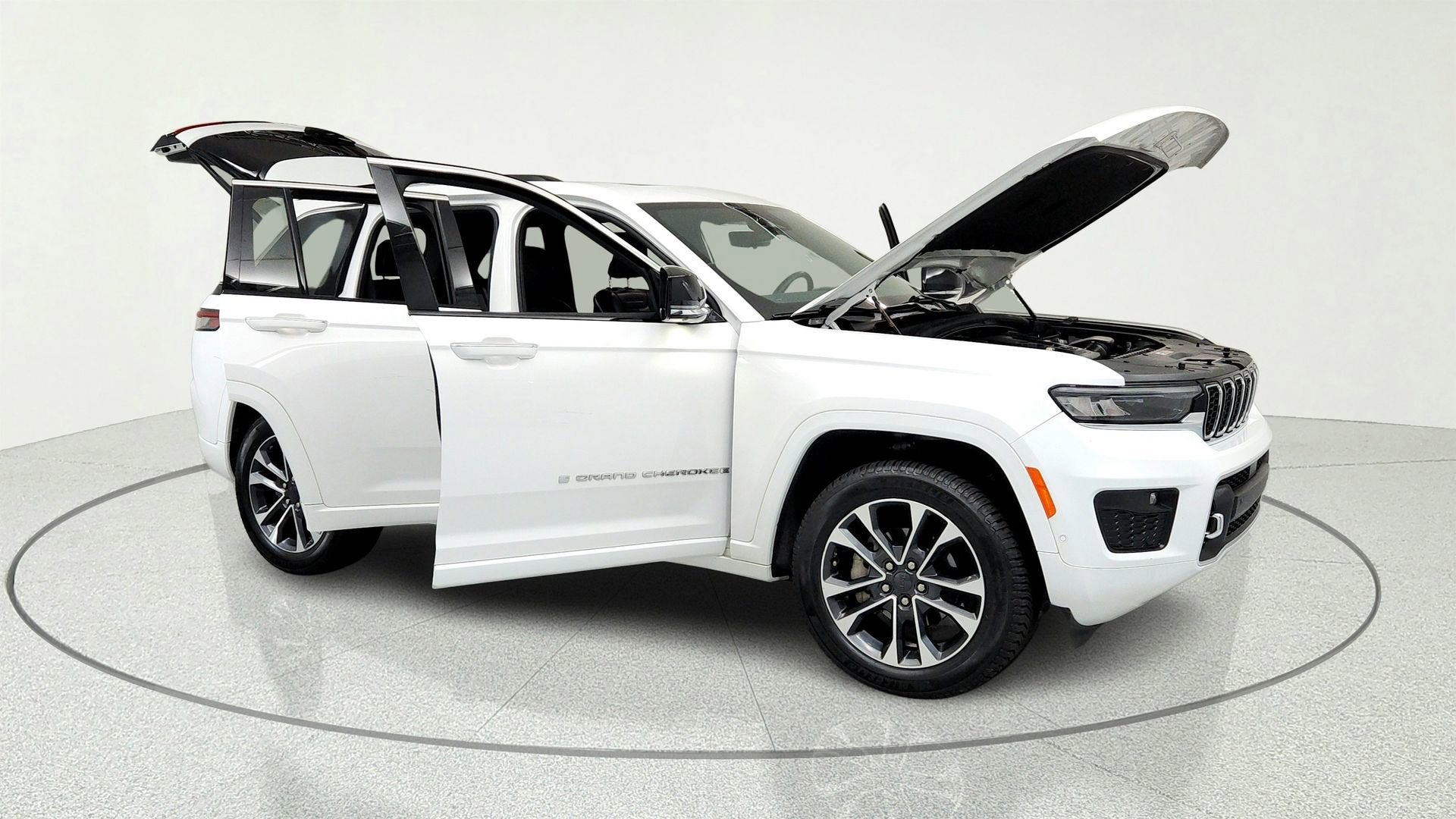 2023 Jeep Grand Cherokee Overland