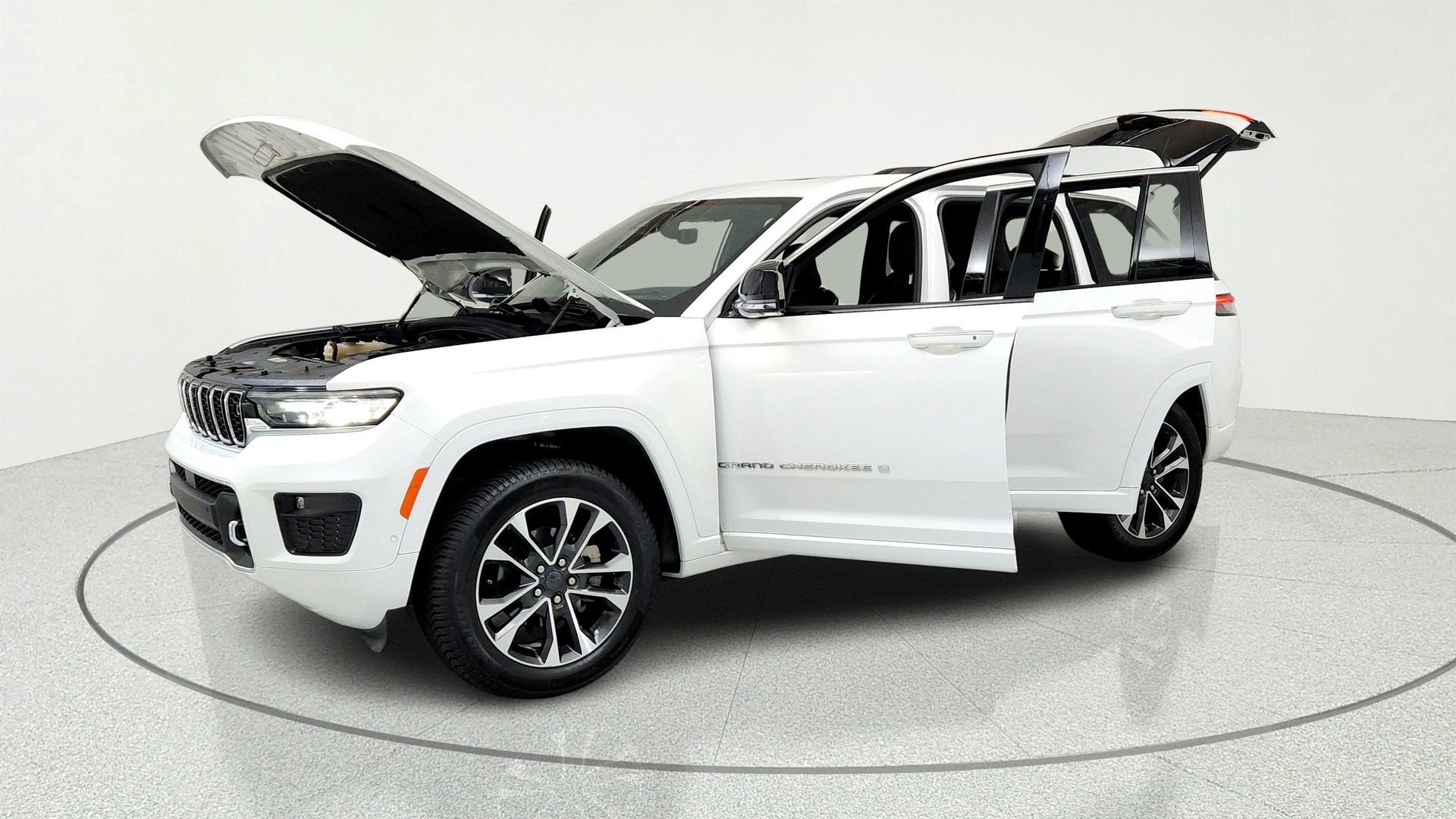 2023 Jeep Grand Cherokee Overland