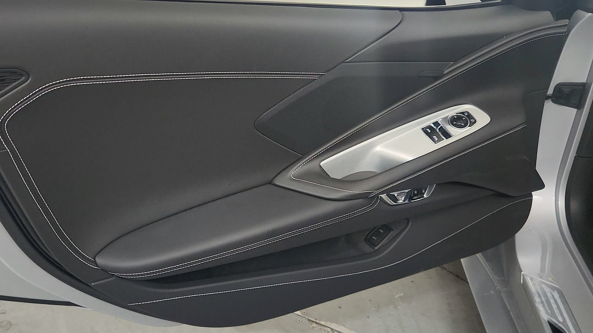 2027 Chevrolet Corvette Stingray 1LT