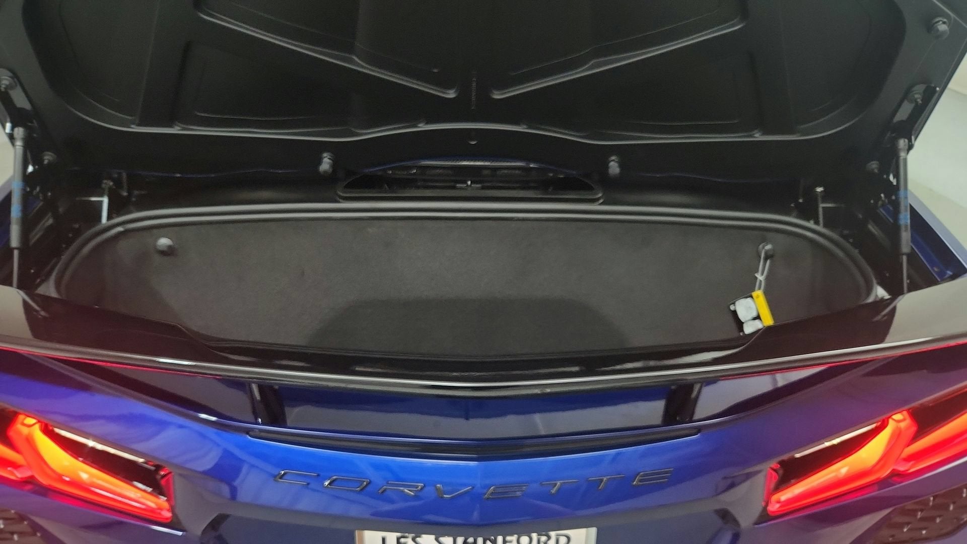 2027 Chevrolet Corvette Stingray 1LT