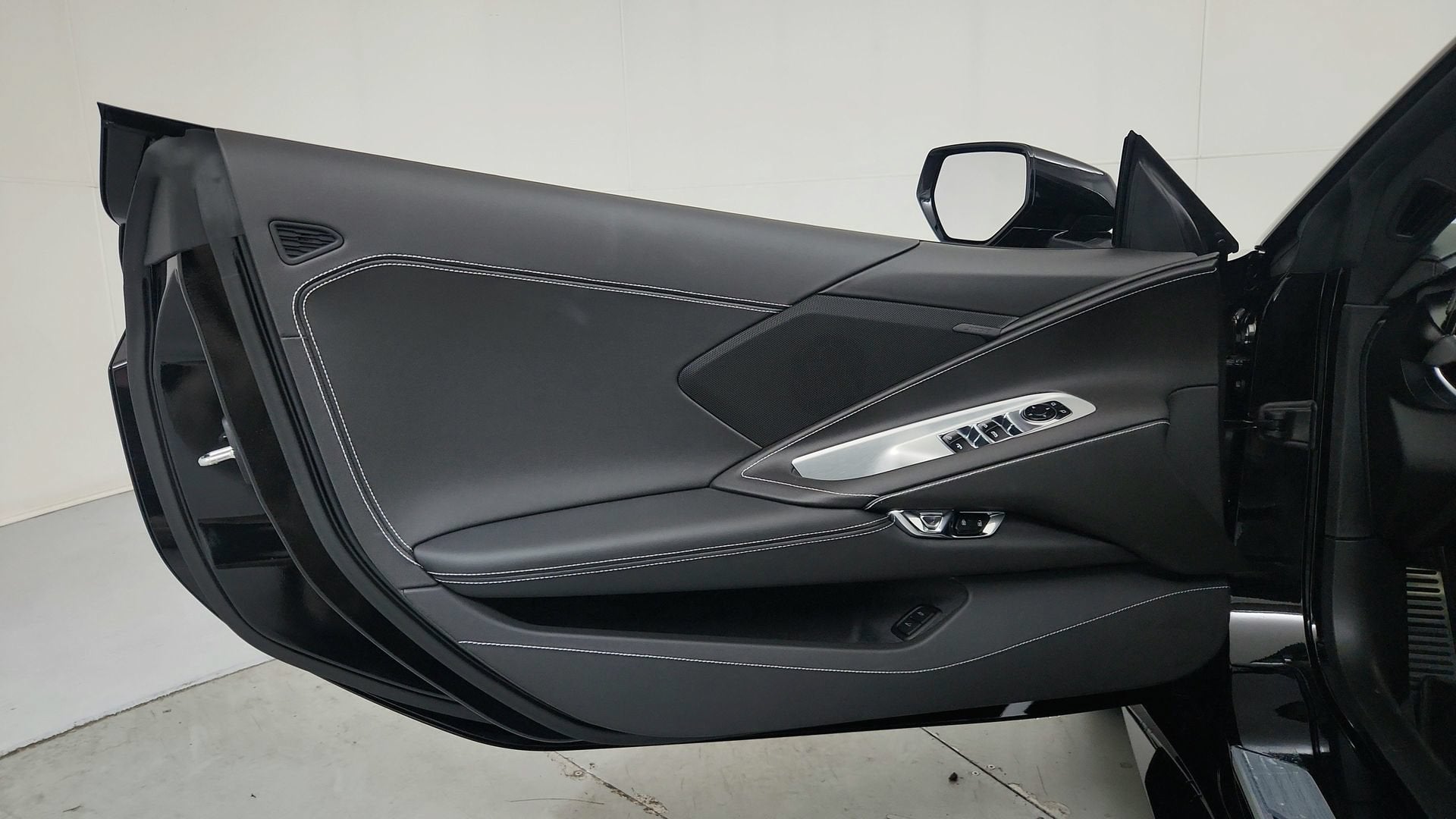 2027 Chevrolet Corvette Stingray 1LT