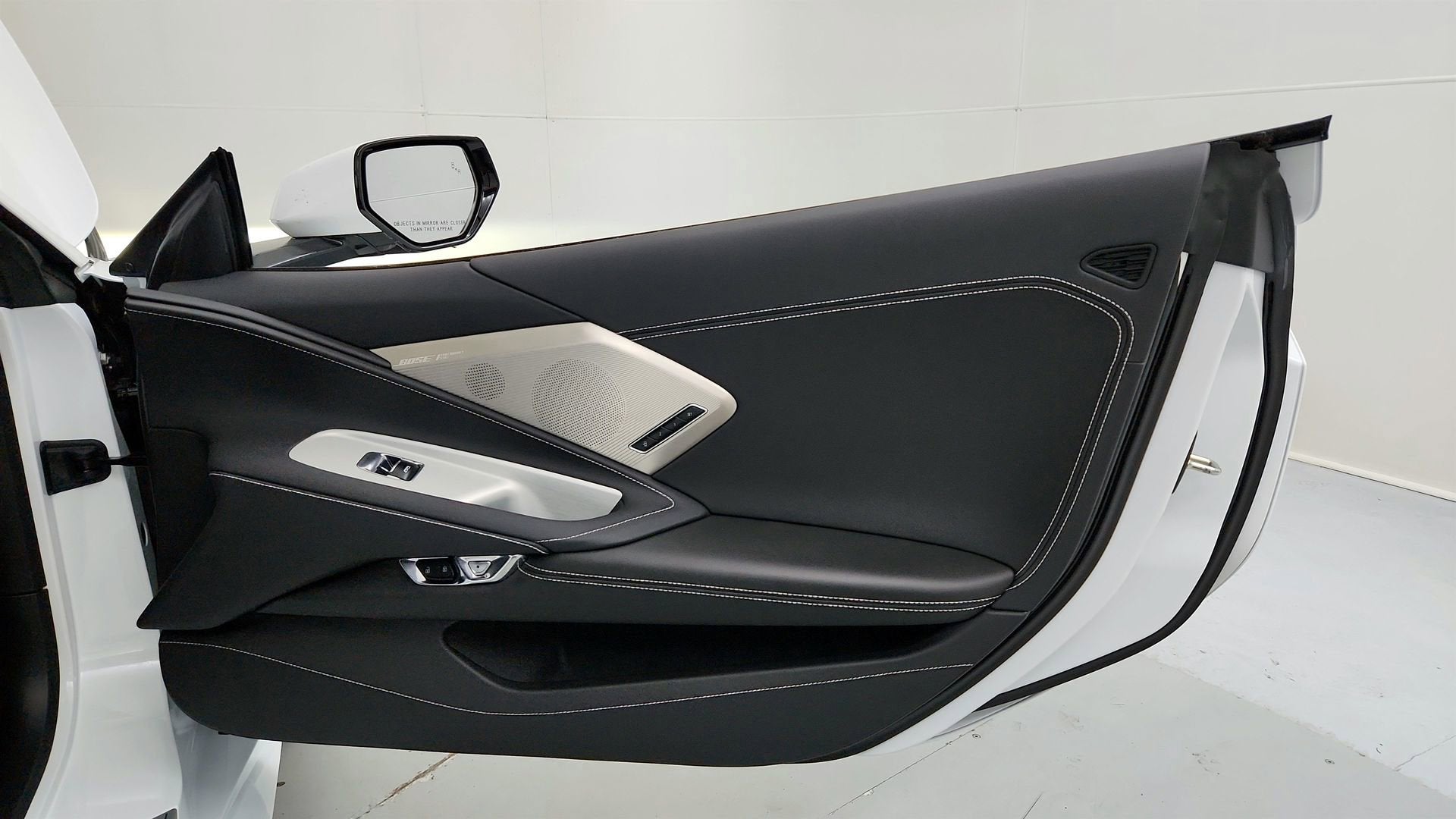 2025 Chevrolet Corvette Stingray 2LT