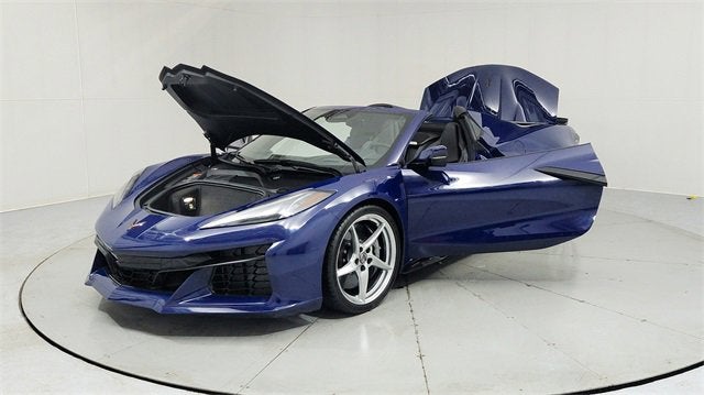 2025 Chevrolet Corvette E-Ray 1LZ