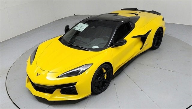 2025 Chevrolet Corvette E-Ray 1LZ