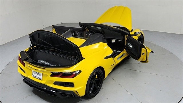 2025 Chevrolet Corvette E-Ray 1LZ