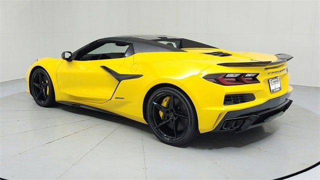 2025 Chevrolet Corvette E-Ray 1LZ