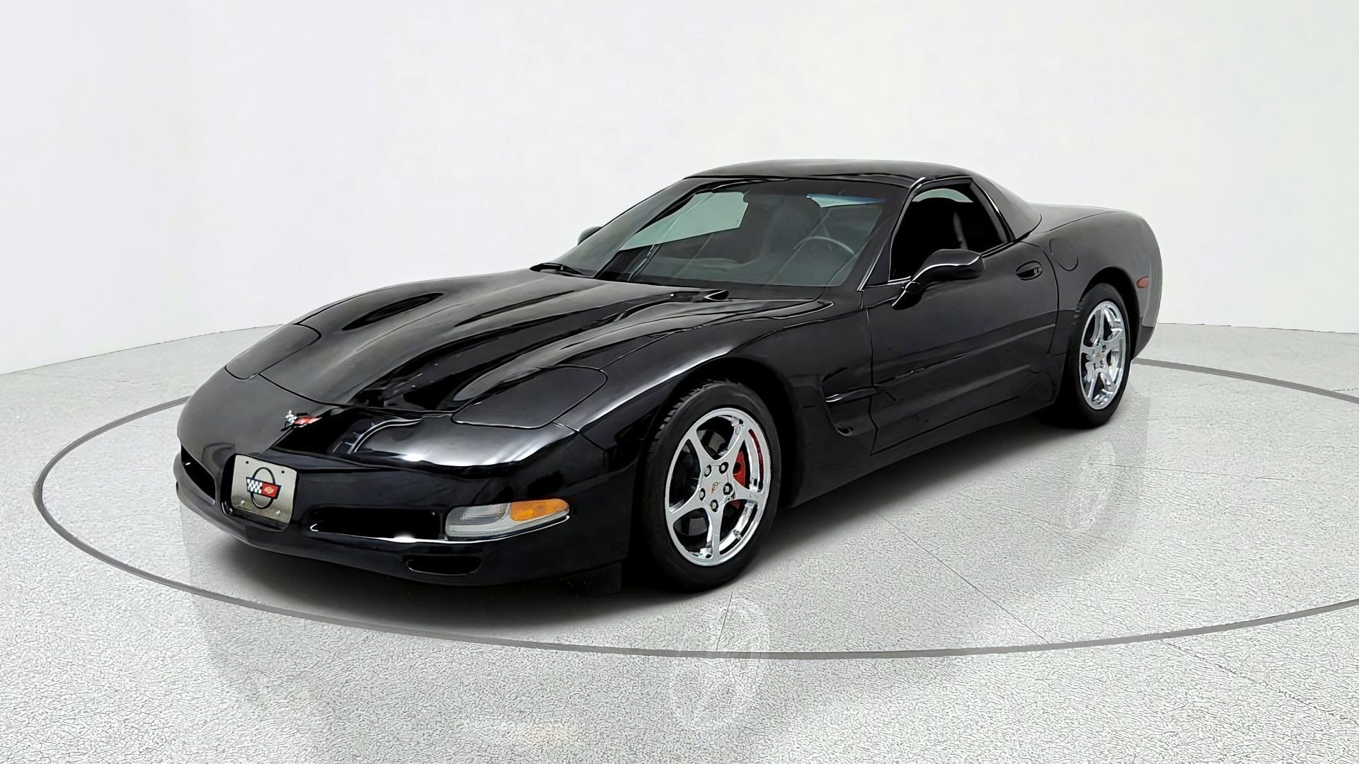 2004 Chevrolet Corvette Base