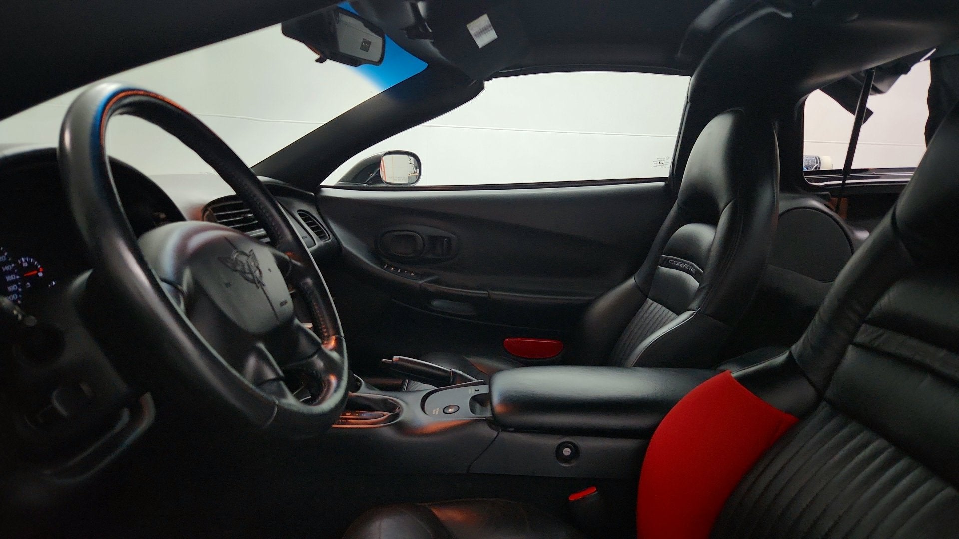 2004 Chevrolet Corvette Base