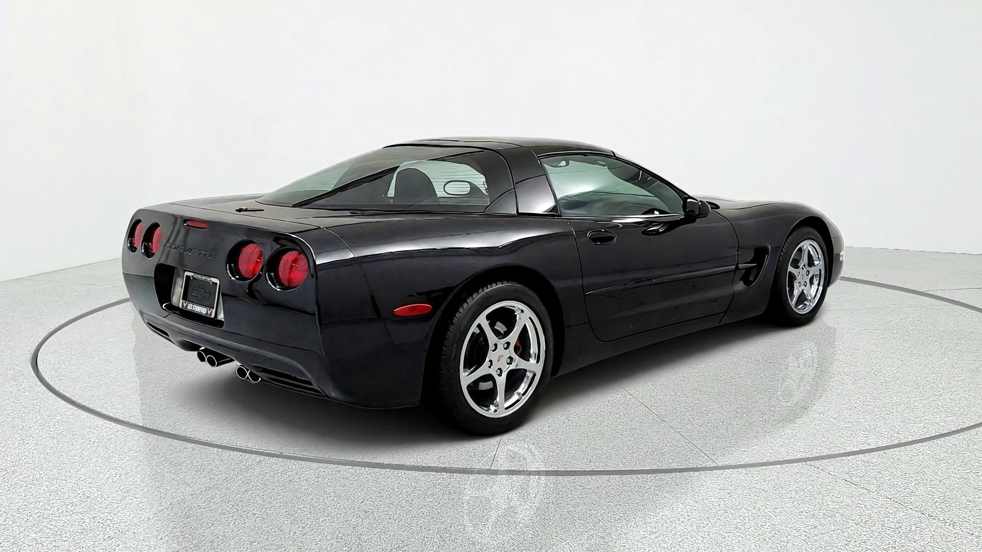 2004 Chevrolet Corvette Base