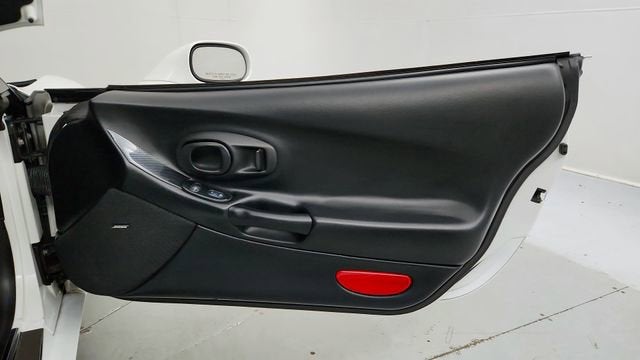 2000 Chevrolet Corvette Base