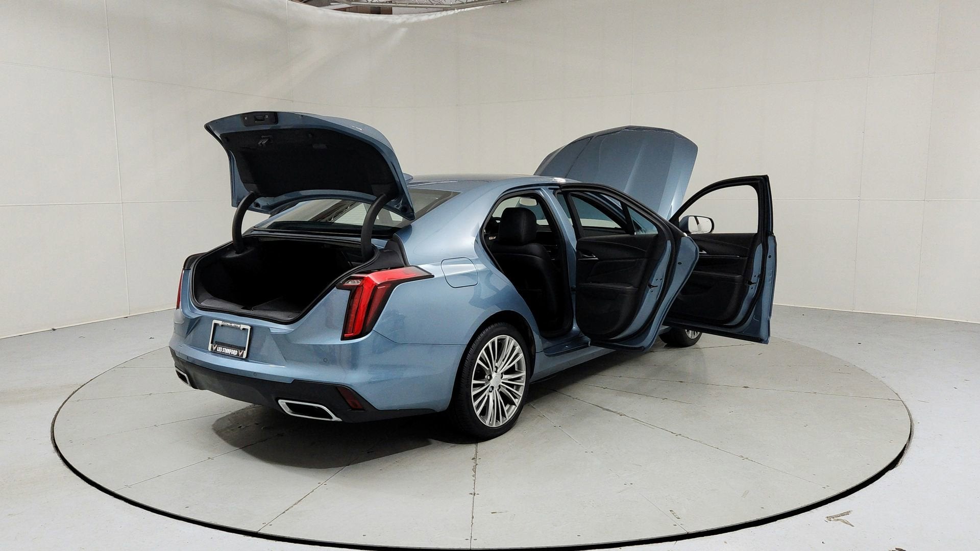 2023 Cadillac CT4 Premium Luxury