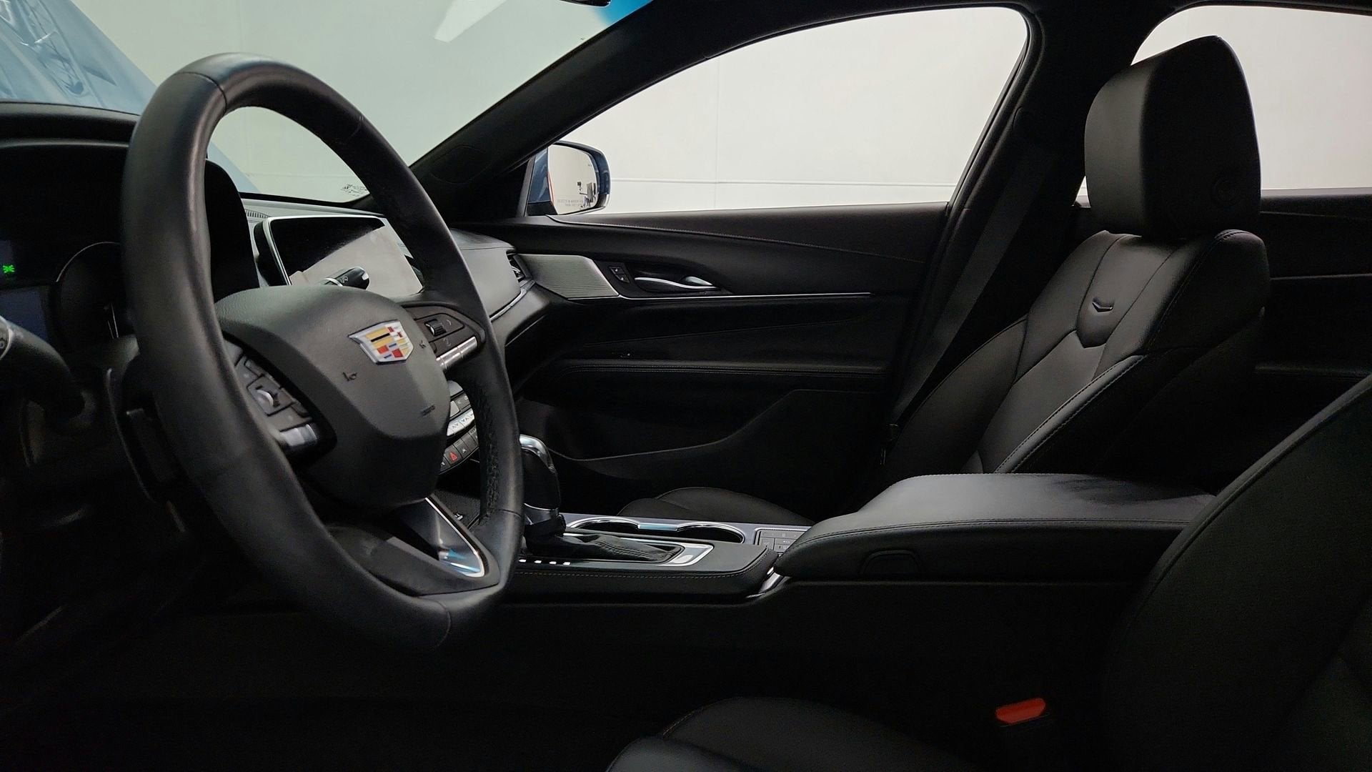 2023 Cadillac CT4 Premium Luxury