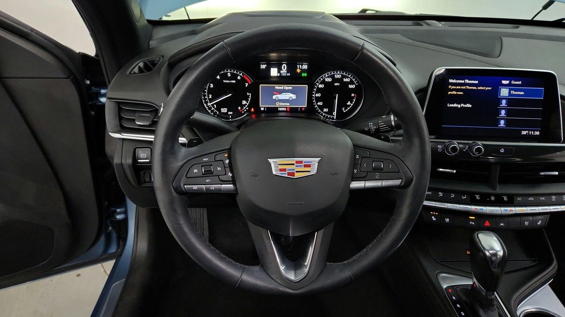 2023 Cadillac CT4 Premium Luxury