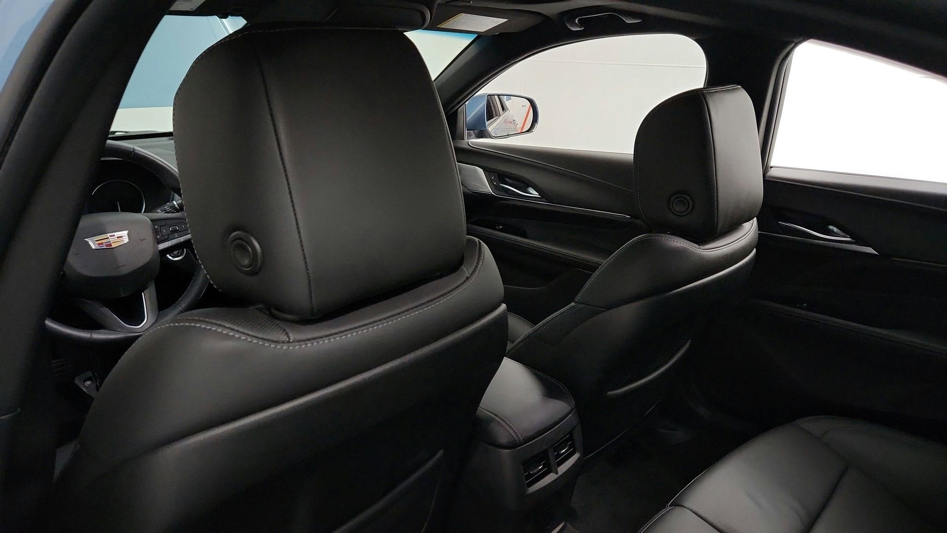 2023 Cadillac CT4 Premium Luxury