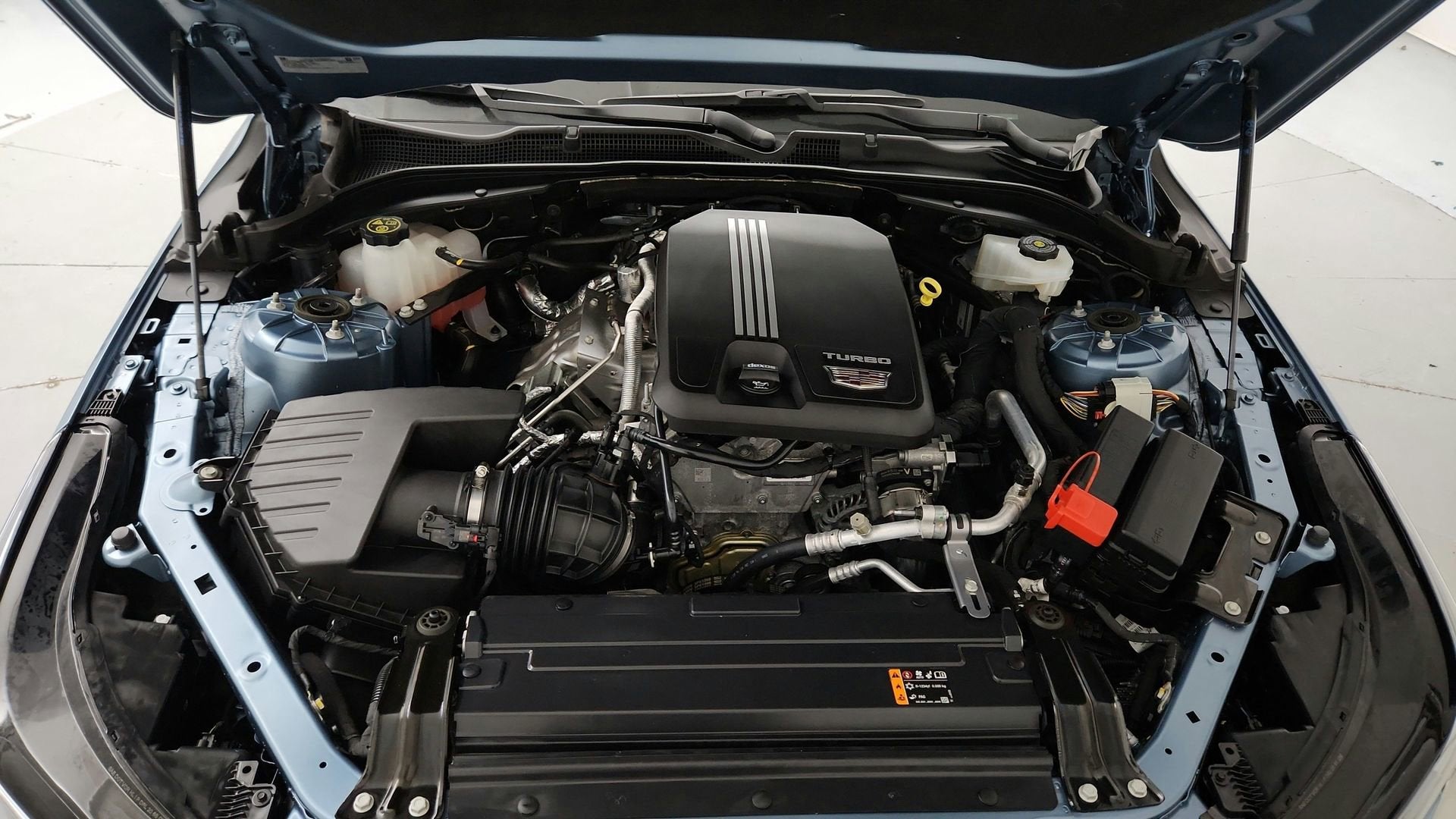 2023 Cadillac CT4 Premium Luxury