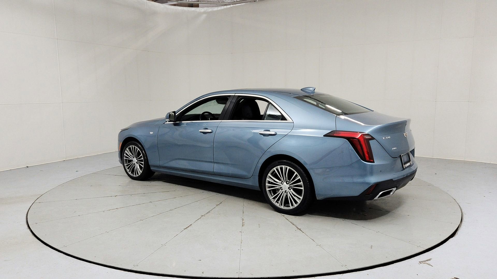 2023 Cadillac CT4 Premium Luxury