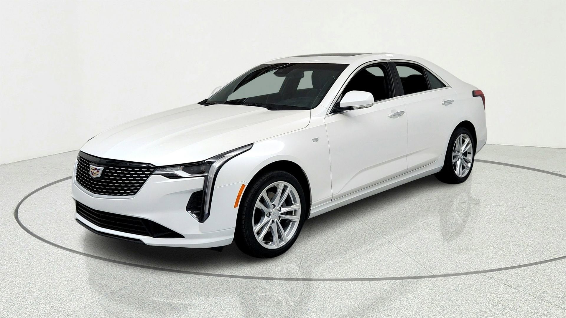 2023 Cadillac CT4 Luxury