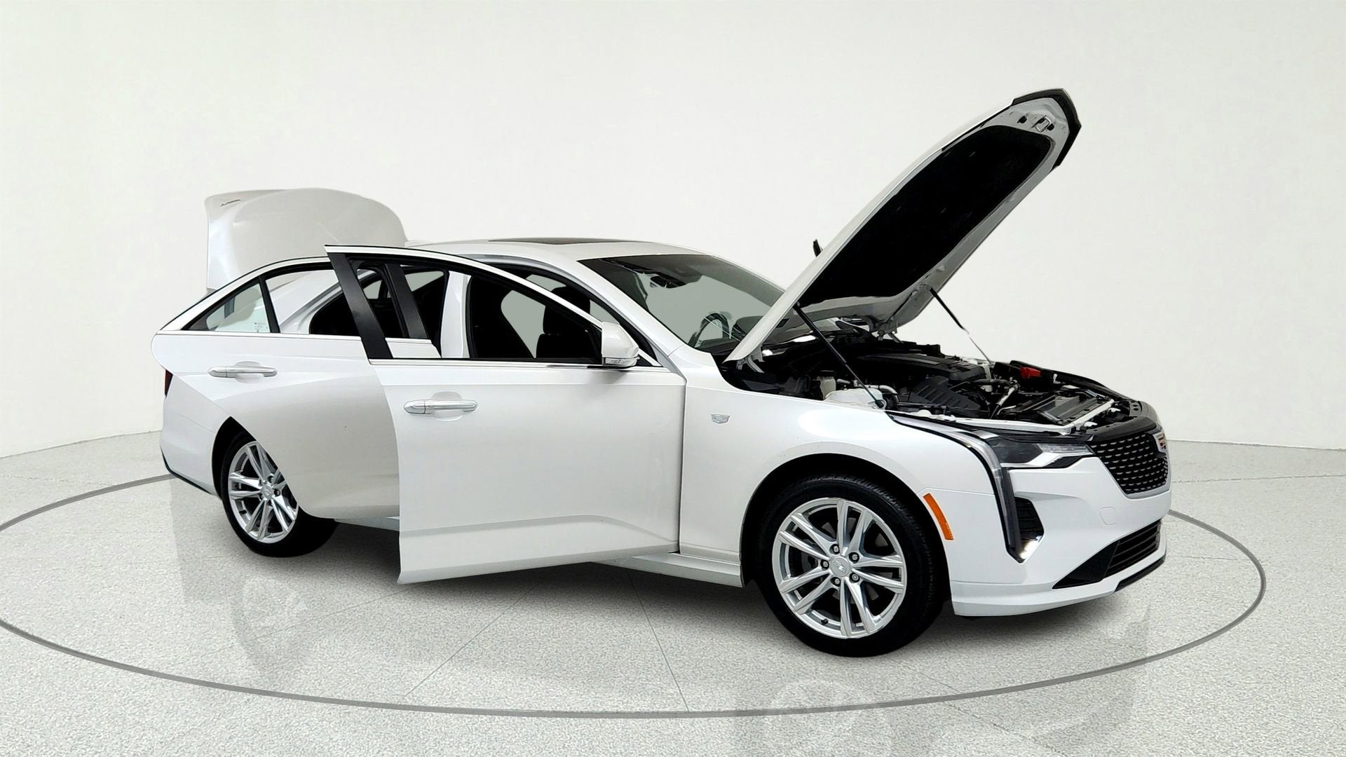 2023 Cadillac CT4 Luxury