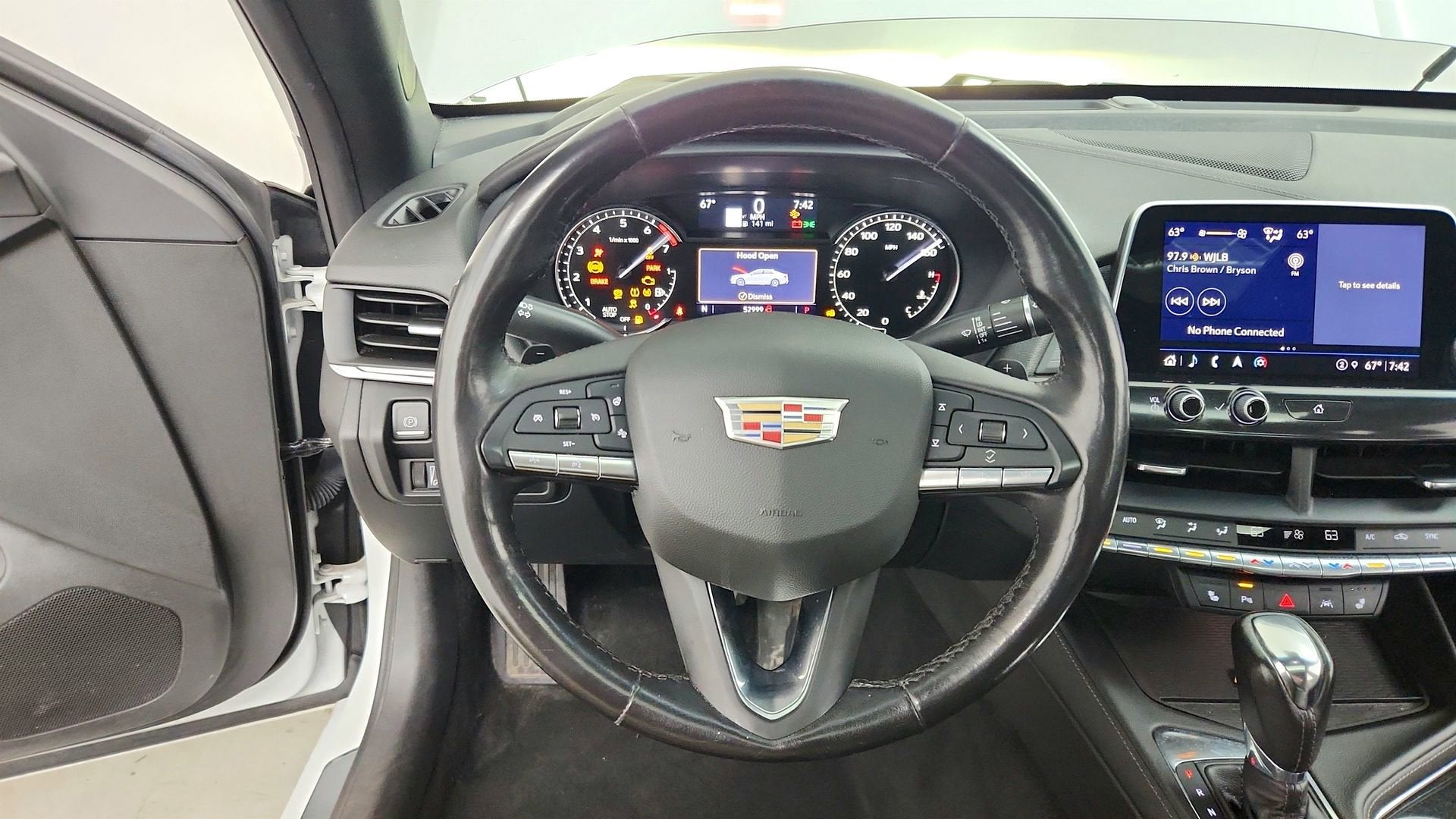 2023 Cadillac CT4 Luxury
