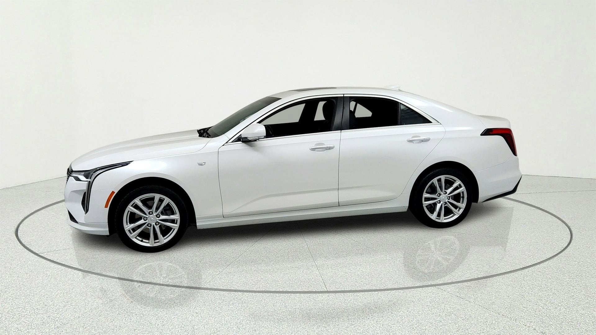 2023 Cadillac CT4 Luxury