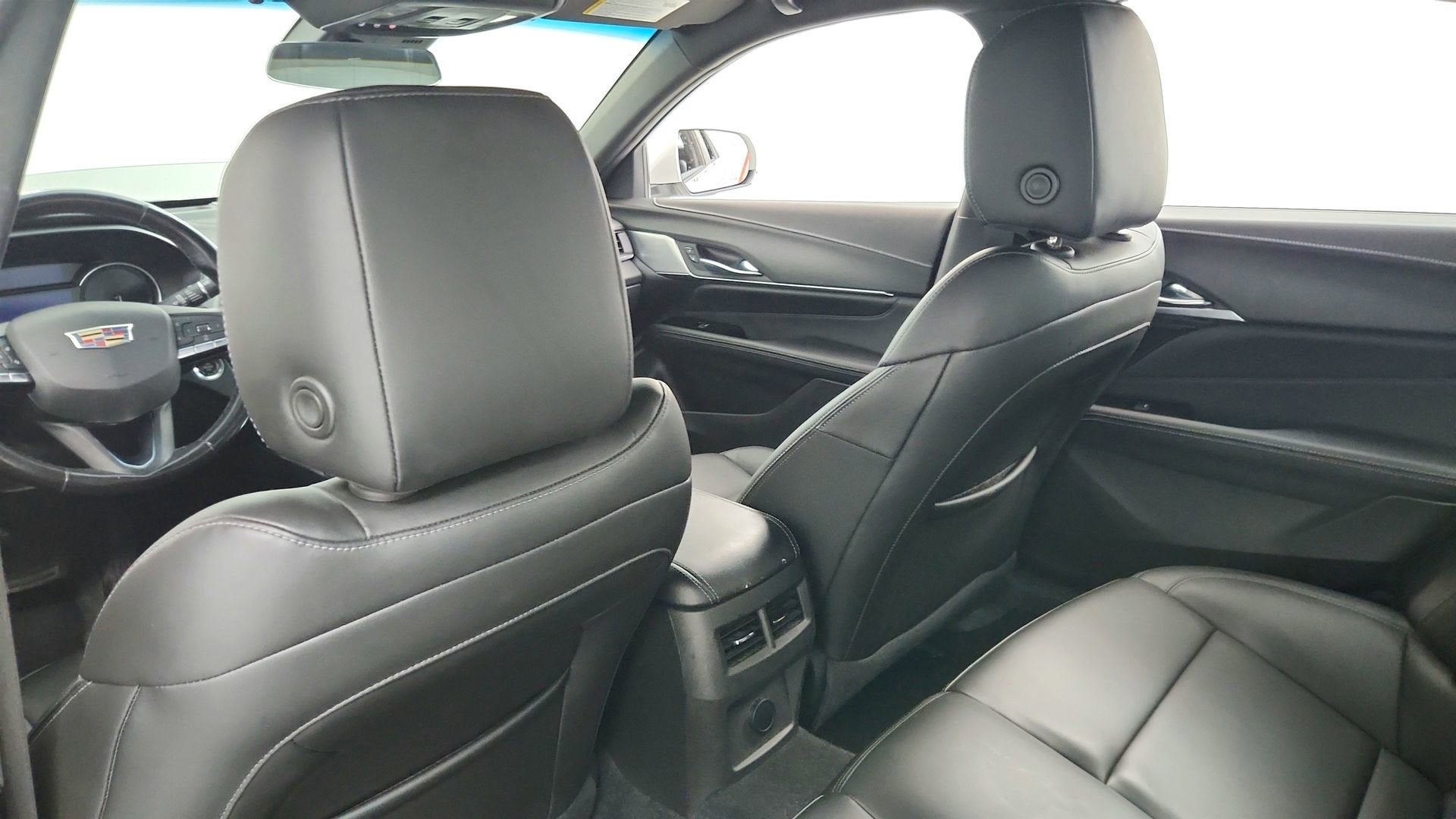 2023 Cadillac CT4 Luxury