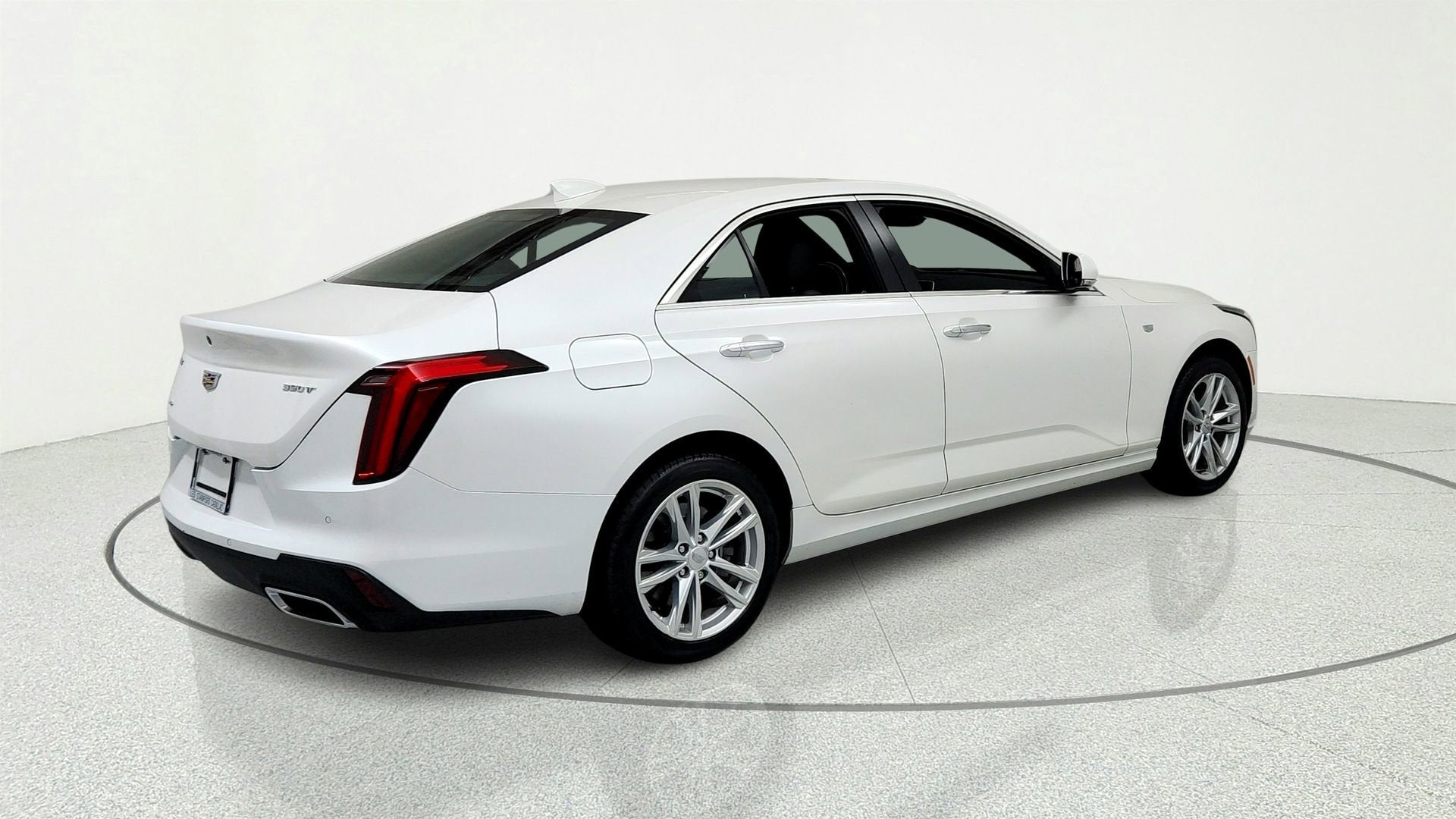 2023 Cadillac CT4 Luxury