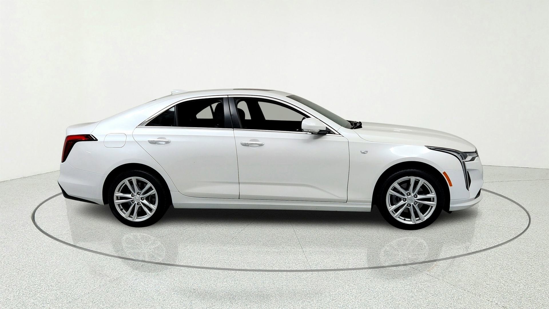 2023 Cadillac CT4 Luxury