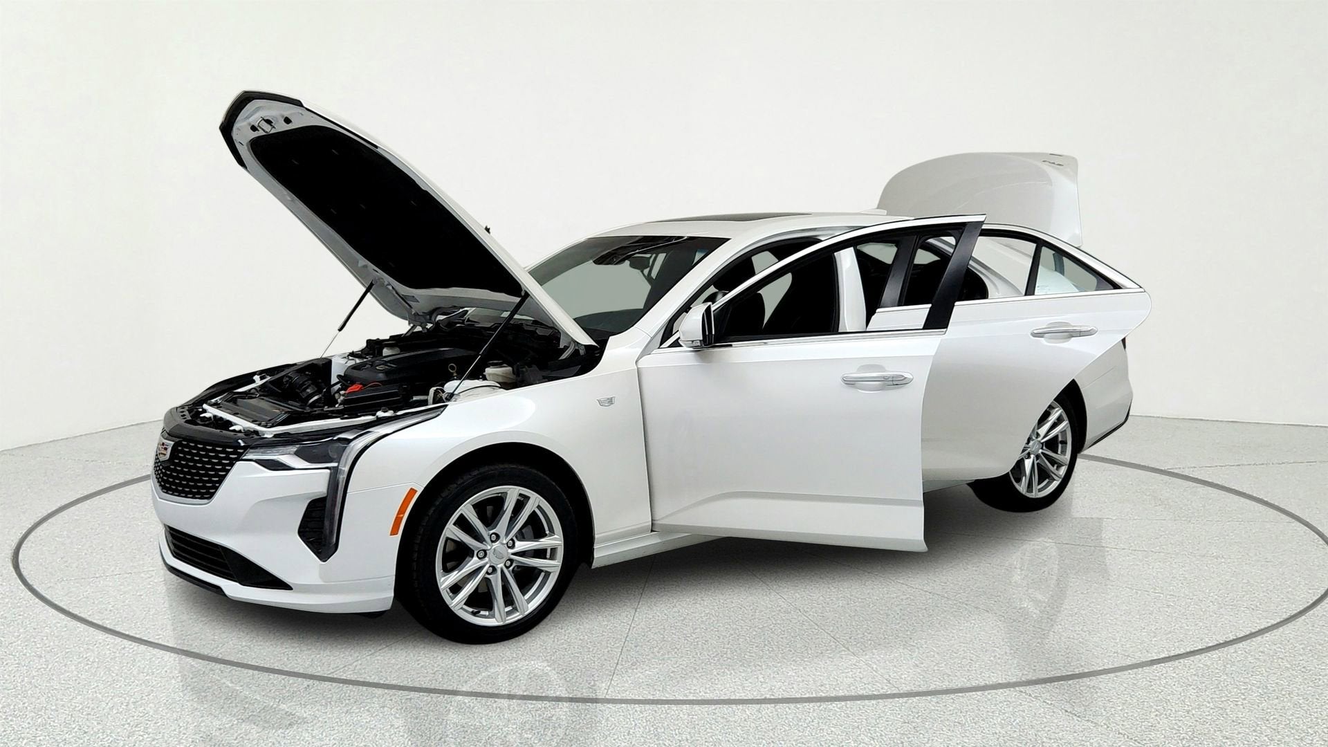2023 Cadillac CT4 Luxury