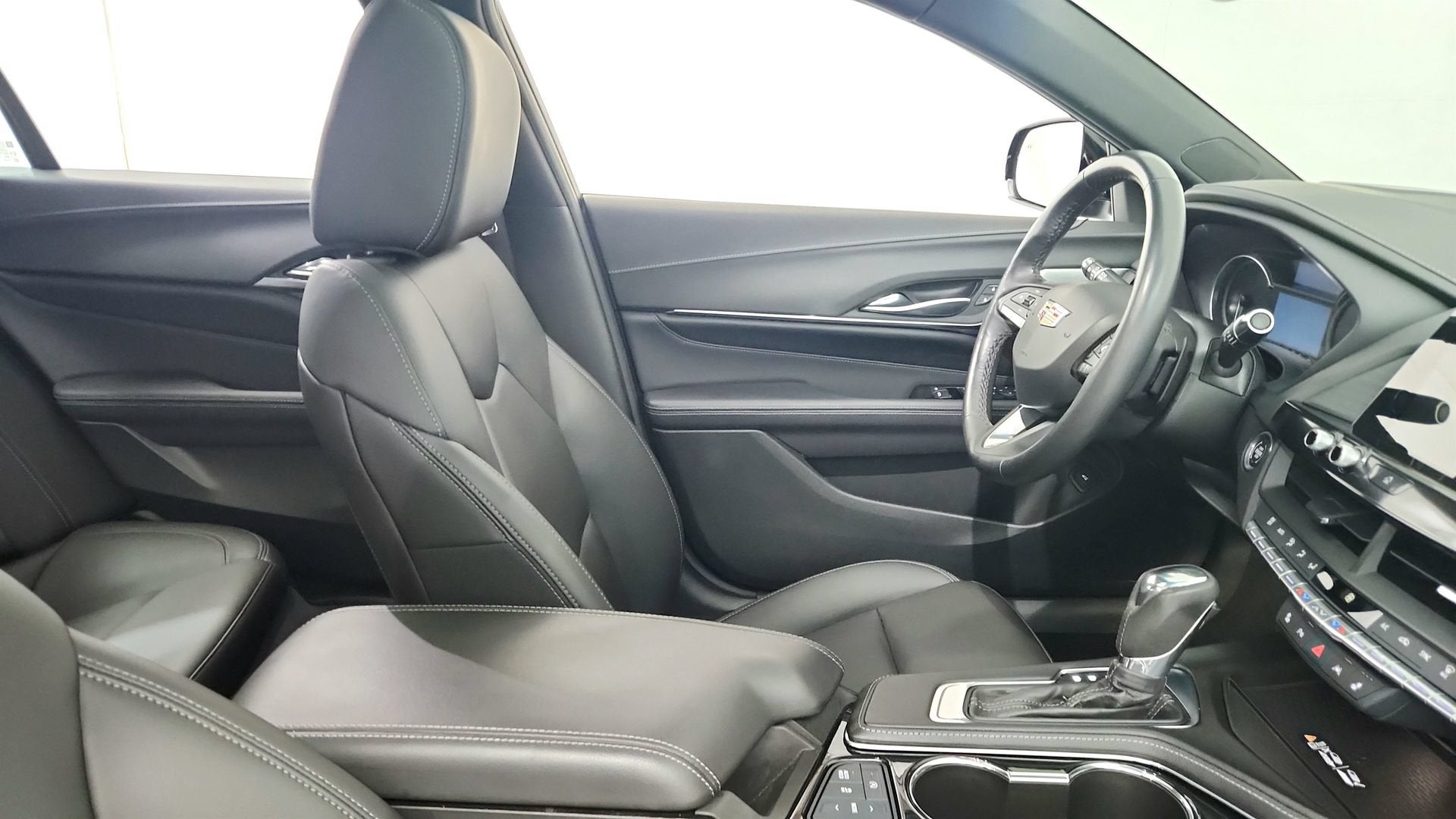 2024 Cadillac CT4 Luxury