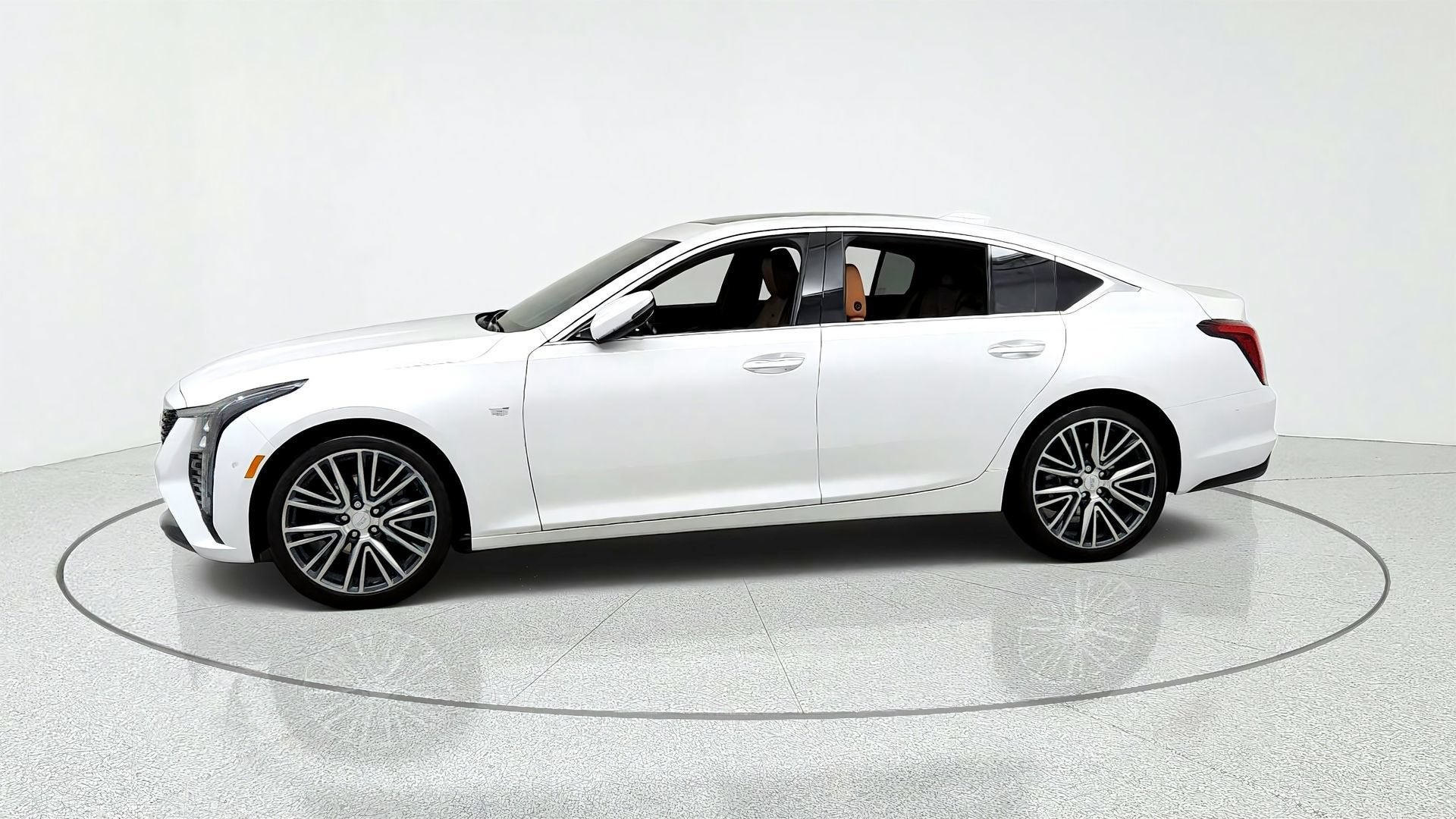 1G6DS5RW9S0102077