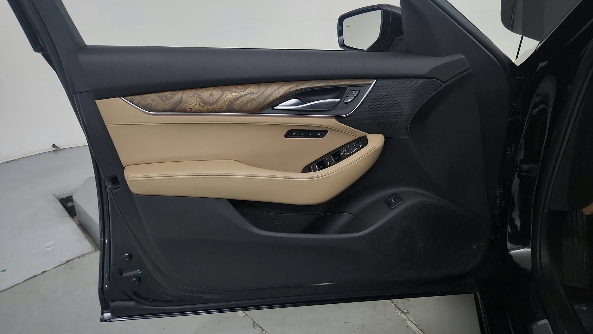 2022 Cadillac CT5 Premium Luxury