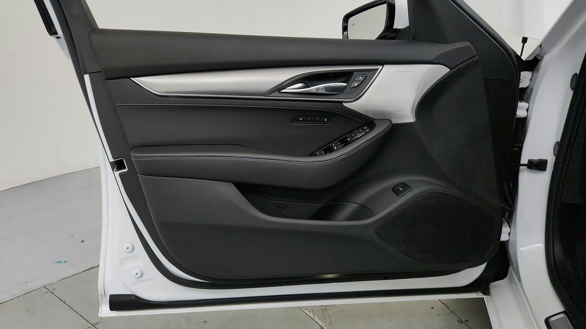 2022 Cadillac CT5 Premium Luxury