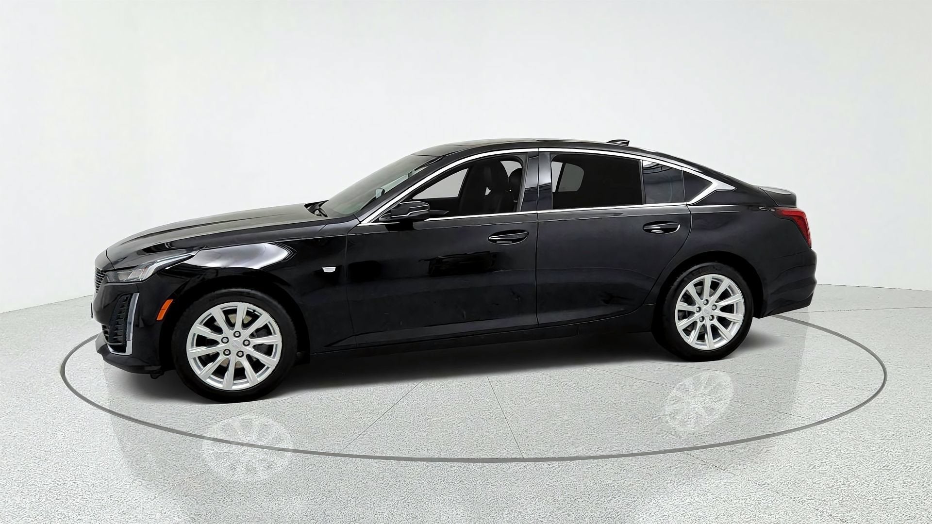 2022 Cadillac CT5 Luxury