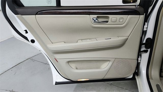 2010 Cadillac DTS w/1SD