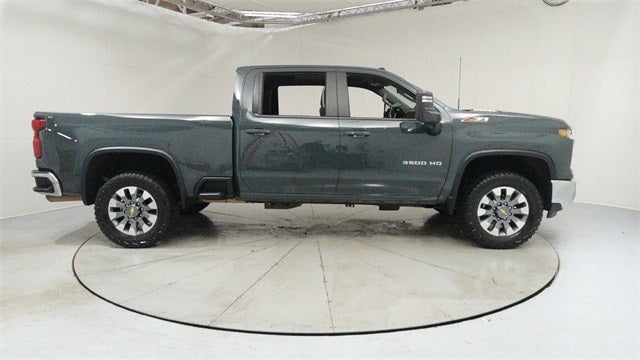 2025 Chevrolet Silverado 3500 HD LT