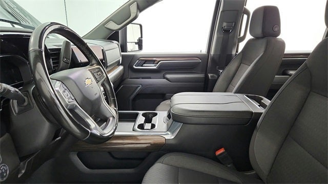 2025 Chevrolet Silverado 3500 HD LT