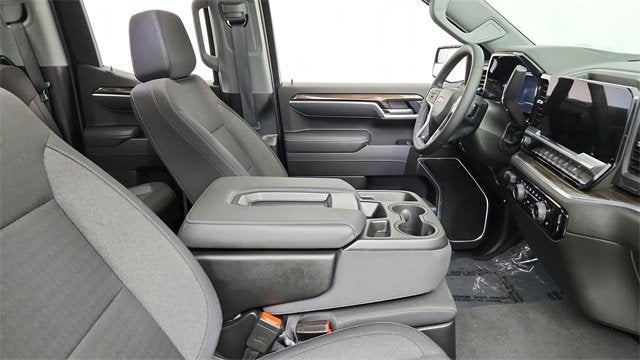 2025 Chevrolet Silverado 1500 LT (2FL)