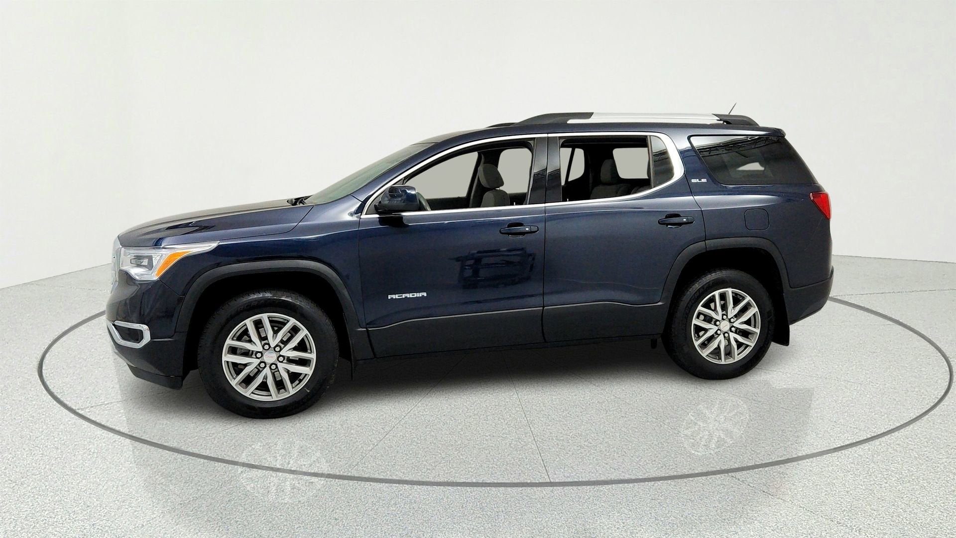 2017 GMC Acadia SLE