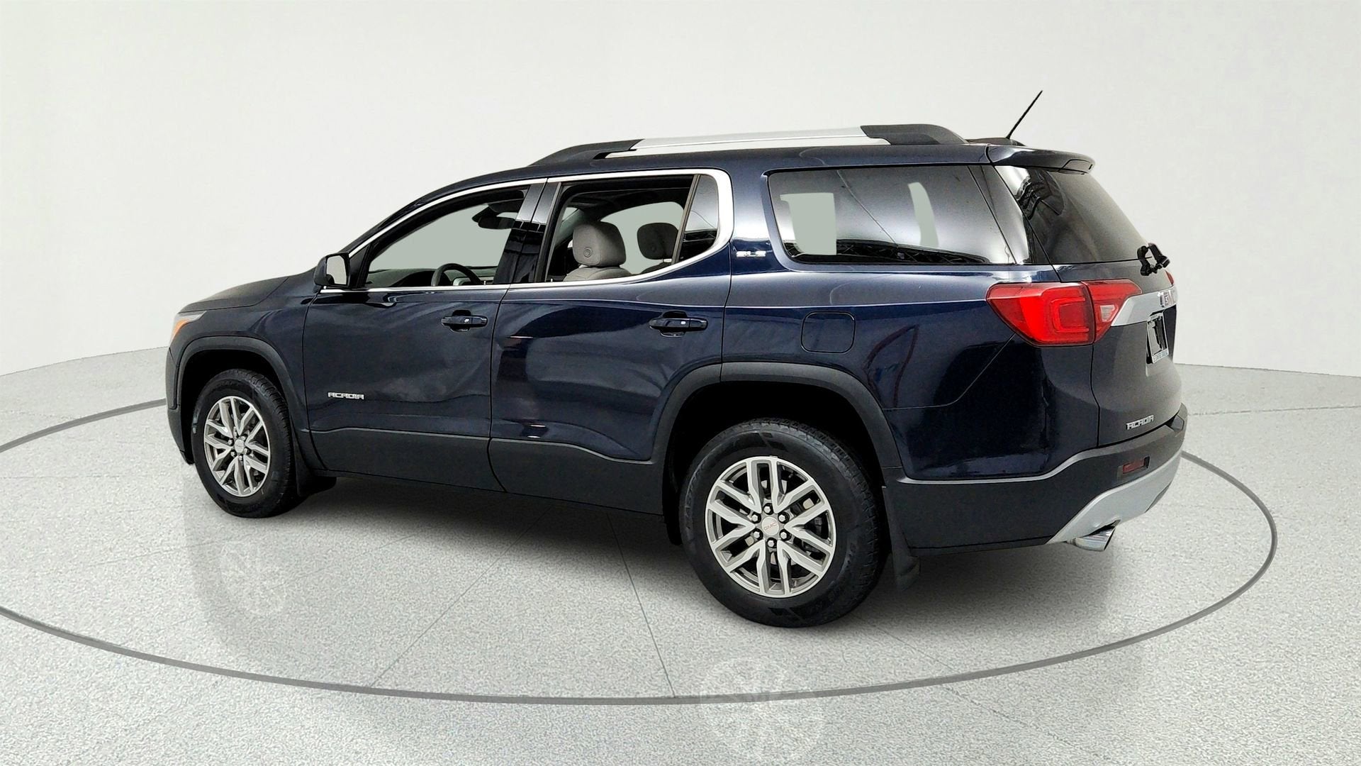 2017 GMC Acadia SLE