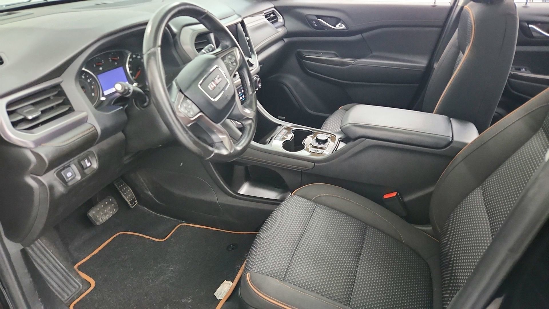 2020 GMC Acadia AT4