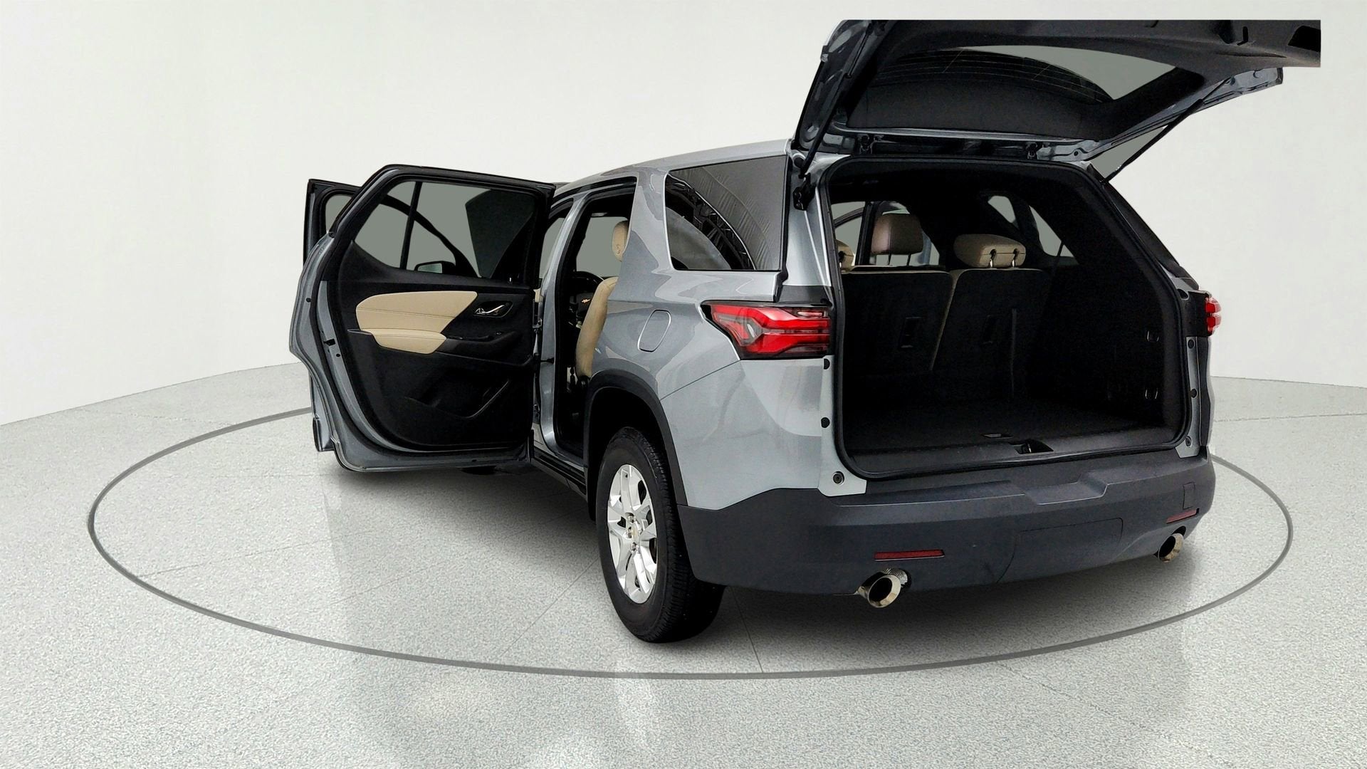 2023 Chevrolet Traverse LS