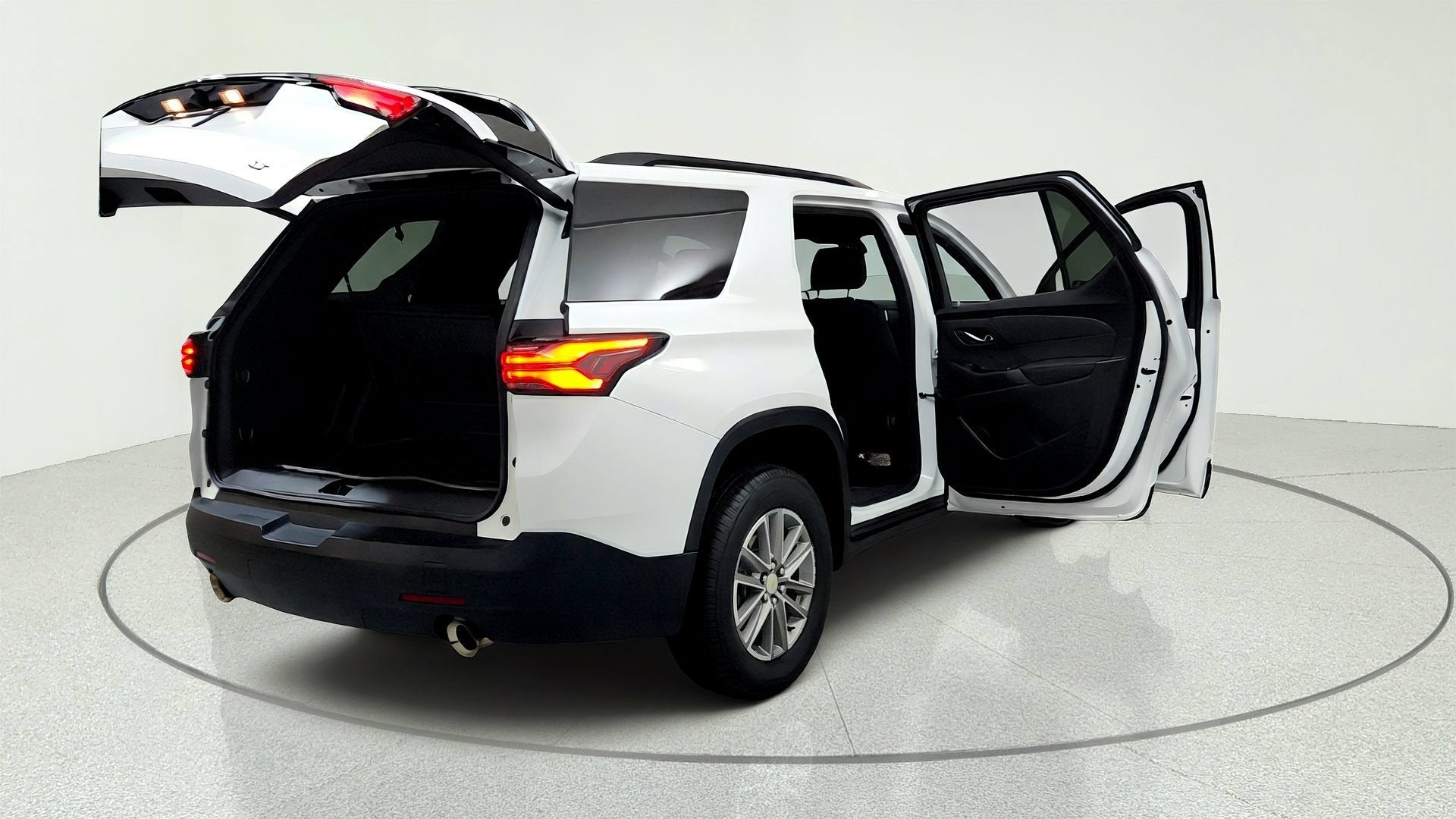 2024 Chevrolet Traverse Limited LT Cloth