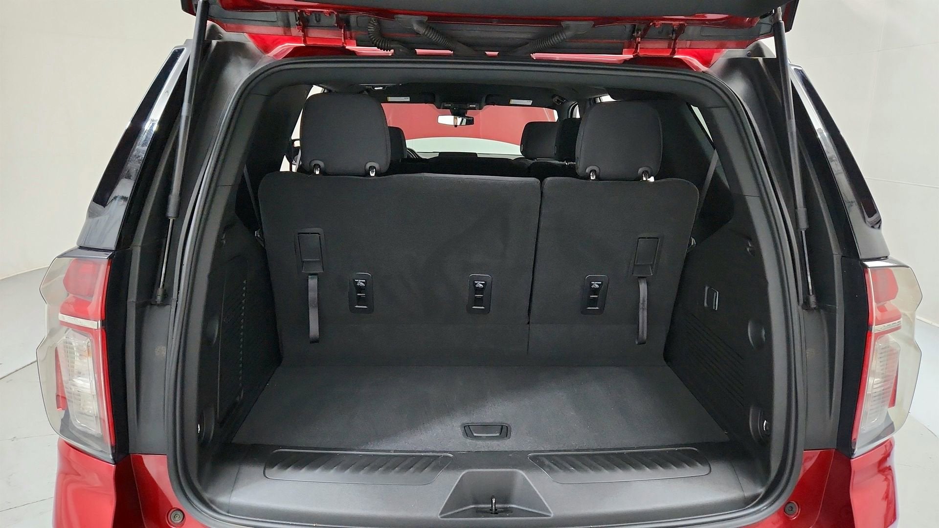 2022 Chevrolet Tahoe LS