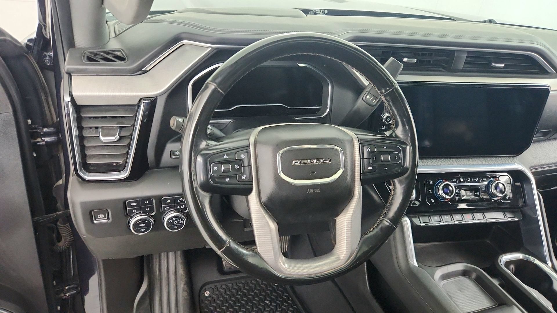 2024 GMC Sierra 3500 HD Denali