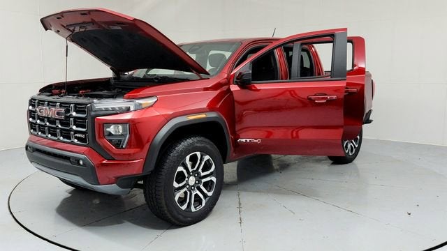 2024 GMC Canyon AT4
