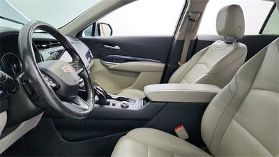 2023 Cadillac XT4 Luxury