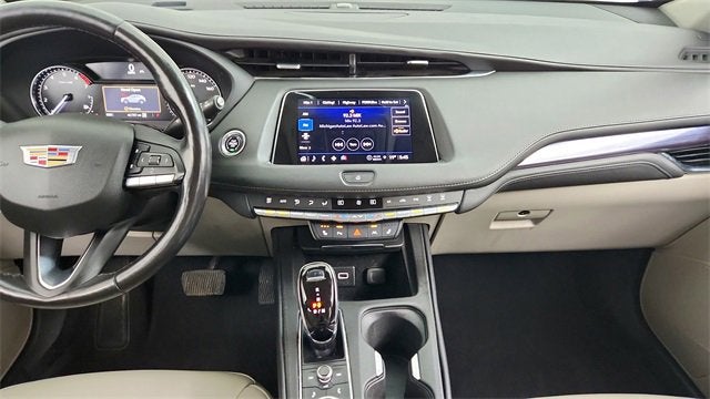 2023 Cadillac XT4 Luxury