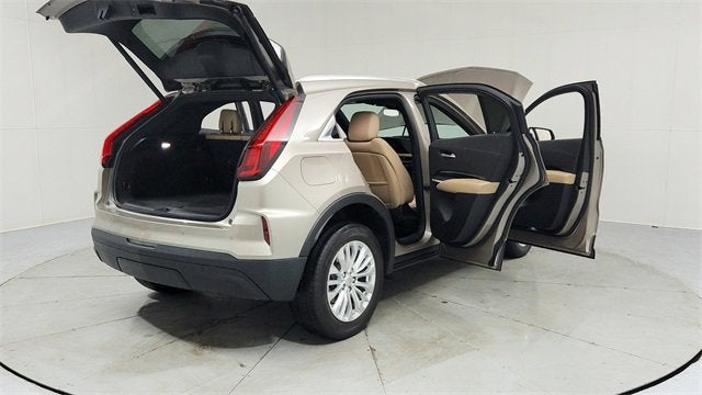 2024 Cadillac XT4 Luxury