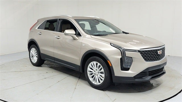 2024 Cadillac XT4 Luxury