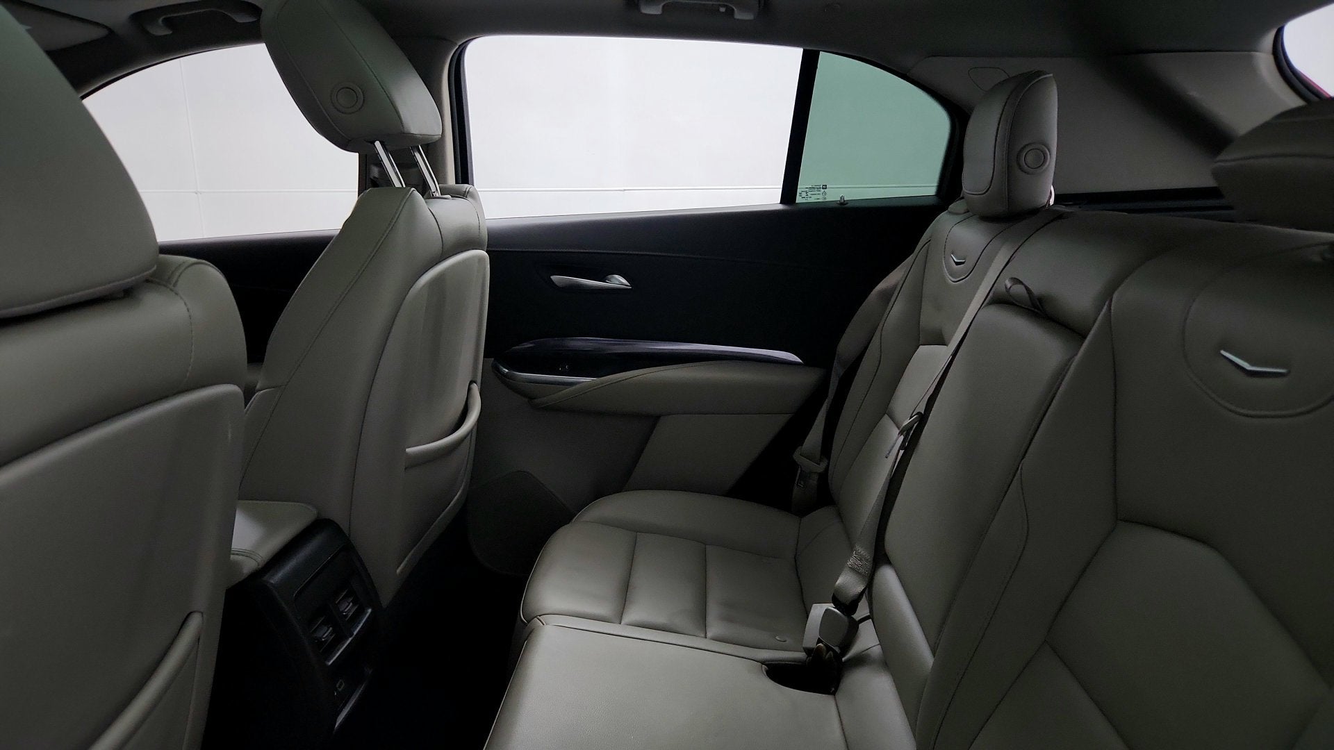 2023 Cadillac XT4 AWD Luxury